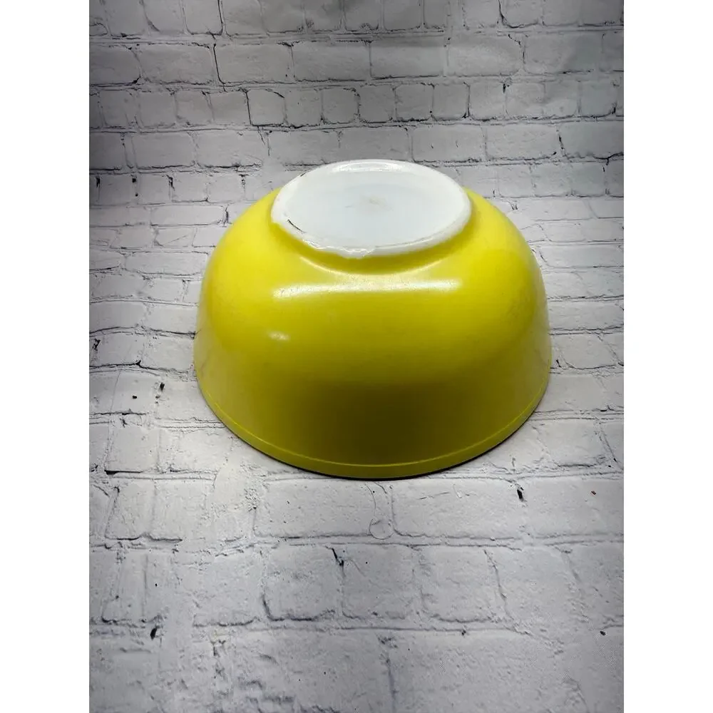 Large Vintage Pyrex Primary Color Yellow Nesting Mixing Bowl 10